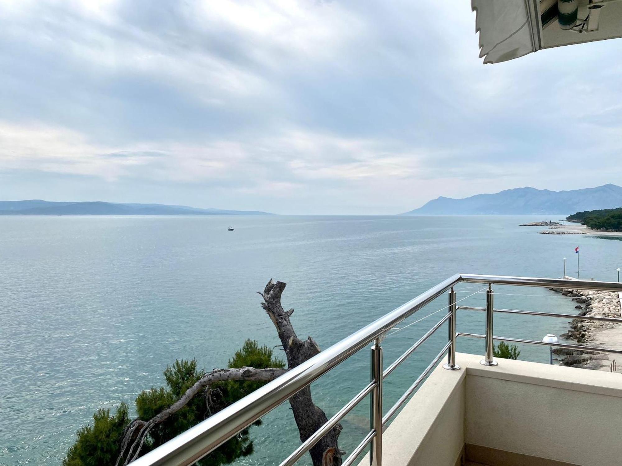 Apartments By The Sea Promajna, Makarska - 2592 Exterior photo
